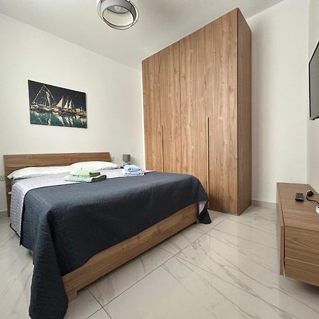Exceptional 3-Bedroom Apartment, Sliema - Tigne Point! Exteriér fotografie