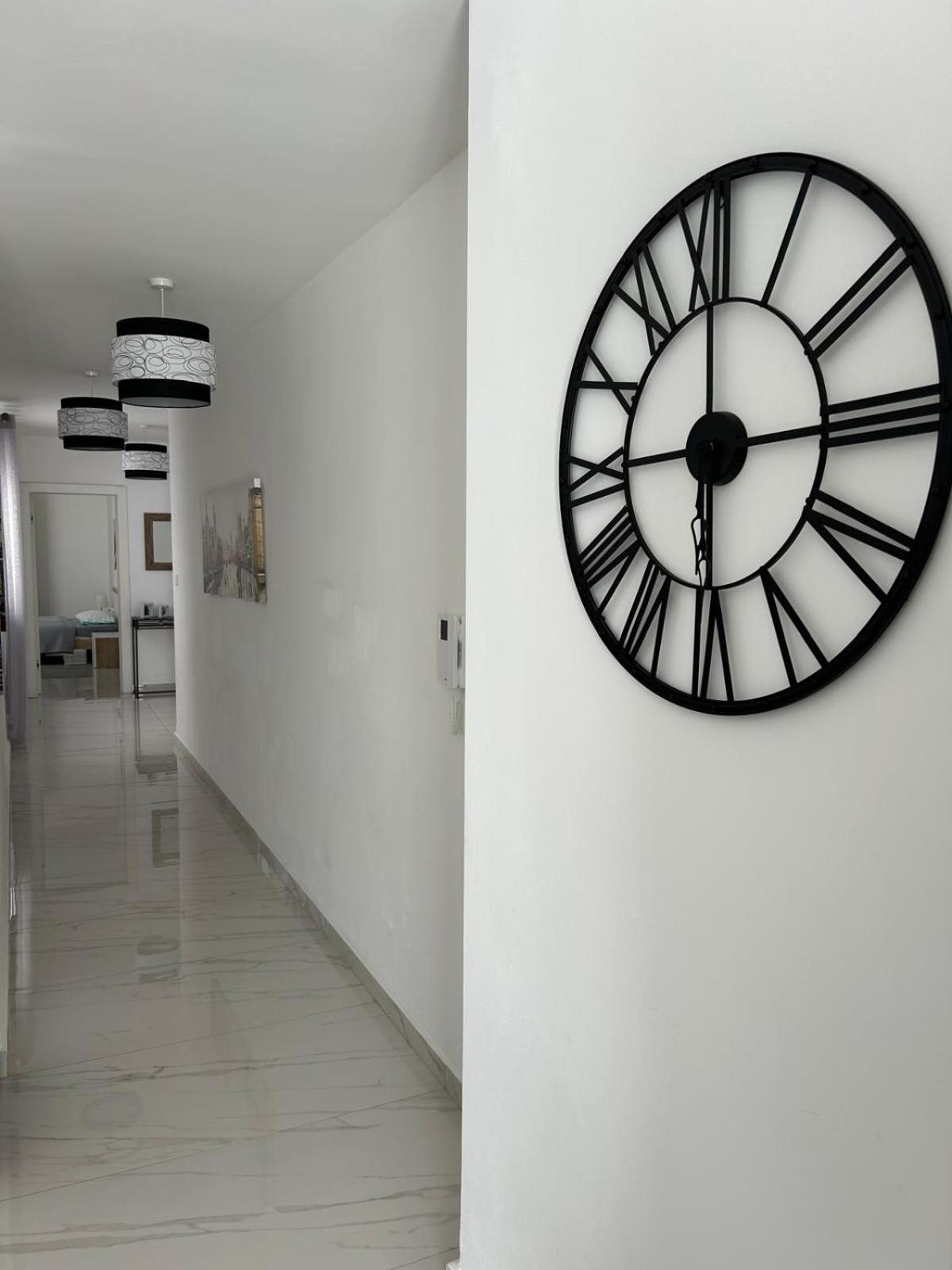 Exceptional 3-Bedroom Apartment, Sliema - Tigne Point! Exteriér fotografie