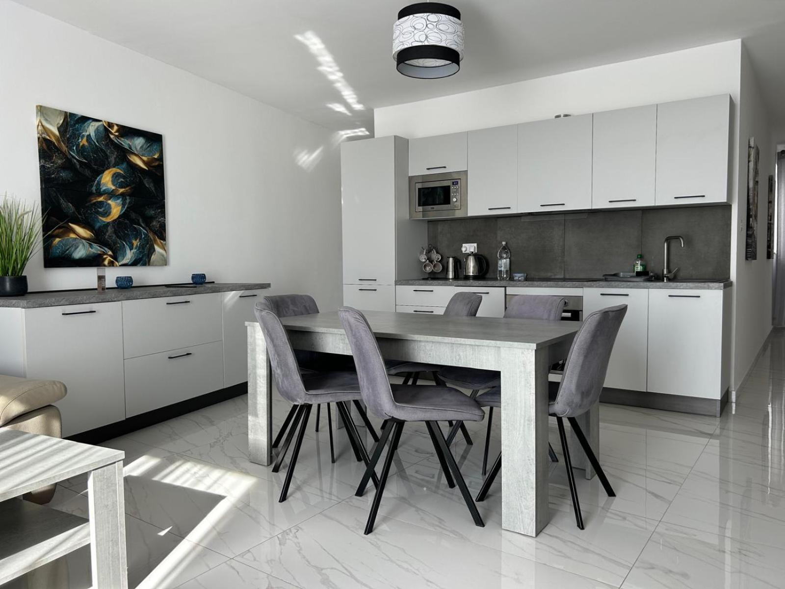 Exceptional 3-Bedroom Apartment, Sliema - Tigne Point! Exteriér fotografie