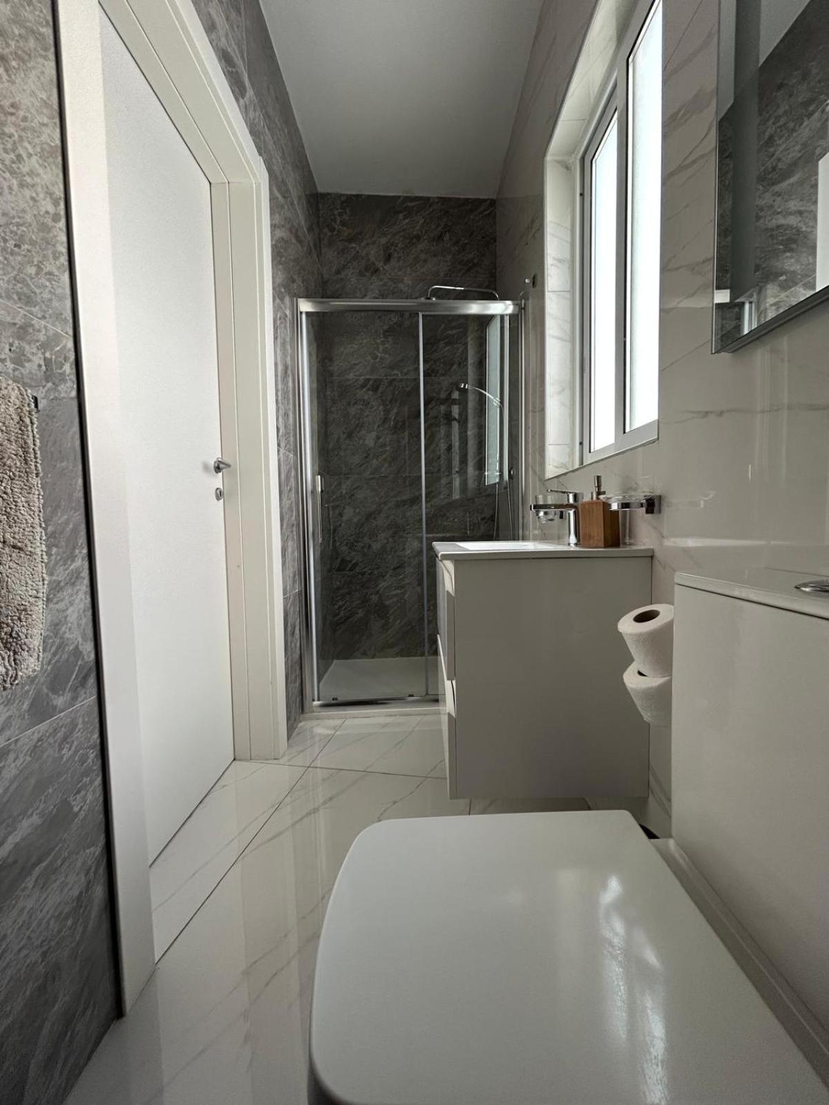 Exceptional 3-Bedroom Apartment, Sliema - Tigne Point! Exteriér fotografie