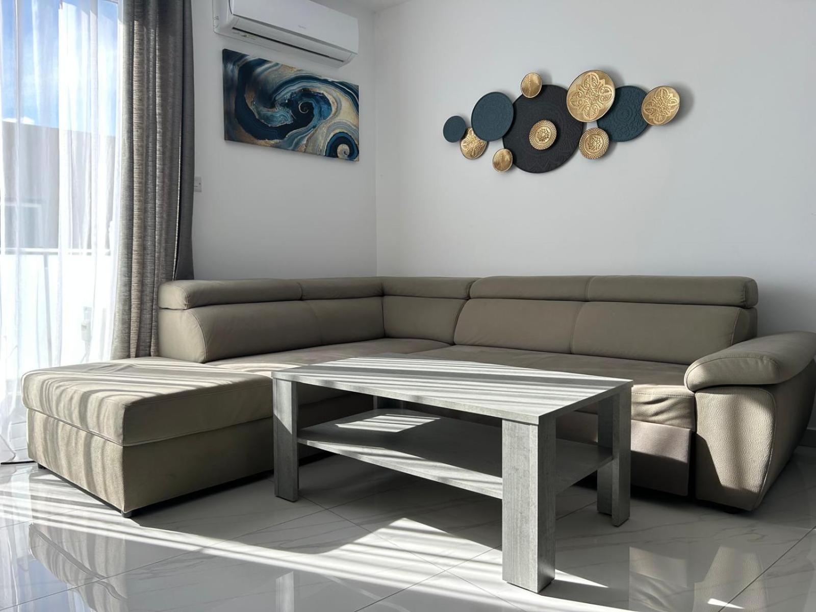 Exceptional 3-Bedroom Apartment, Sliema - Tigne Point! Exteriér fotografie